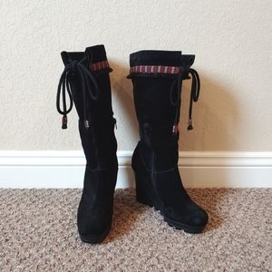 Diane Von Furstenberg Black Leather Heeled Boots